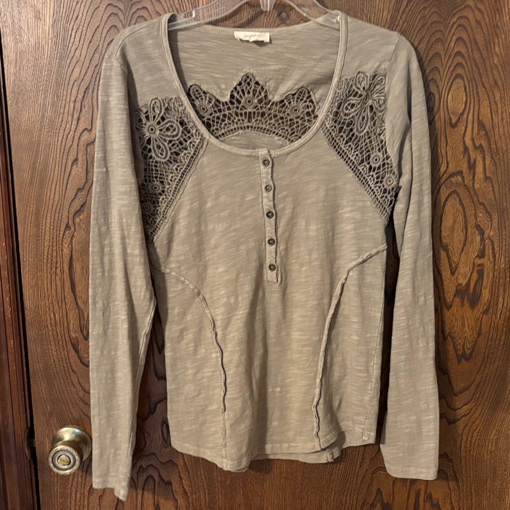 Mystree Taupe Lace Accent Long Sleeve Top
